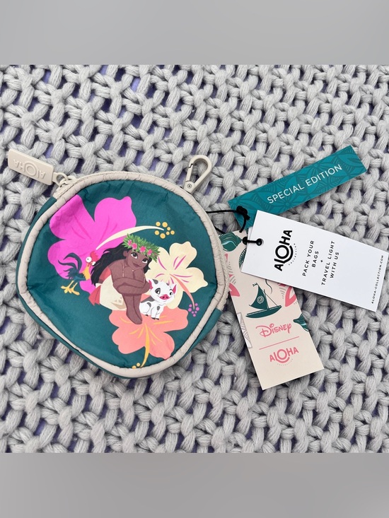ALOHA Collection Handbags - Aloha Collection X DISNEY• Cutie Tradewinds Garden Moana Limited Edition